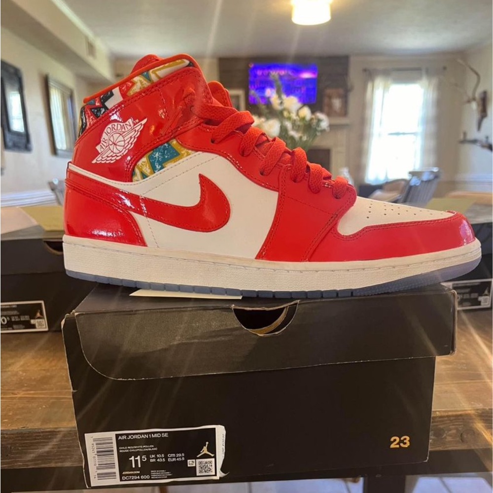 Jordan 1 Mid Barcelona